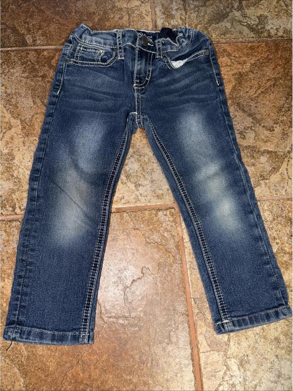 Girls Vigoss Jeans with Butterfly Applique on Back Snap Pockets, Size 5